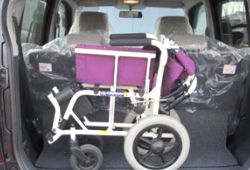 車椅子KA6の折りたたみ写真