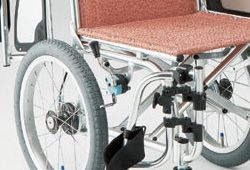 介助式車椅子の駐車ブレーキ